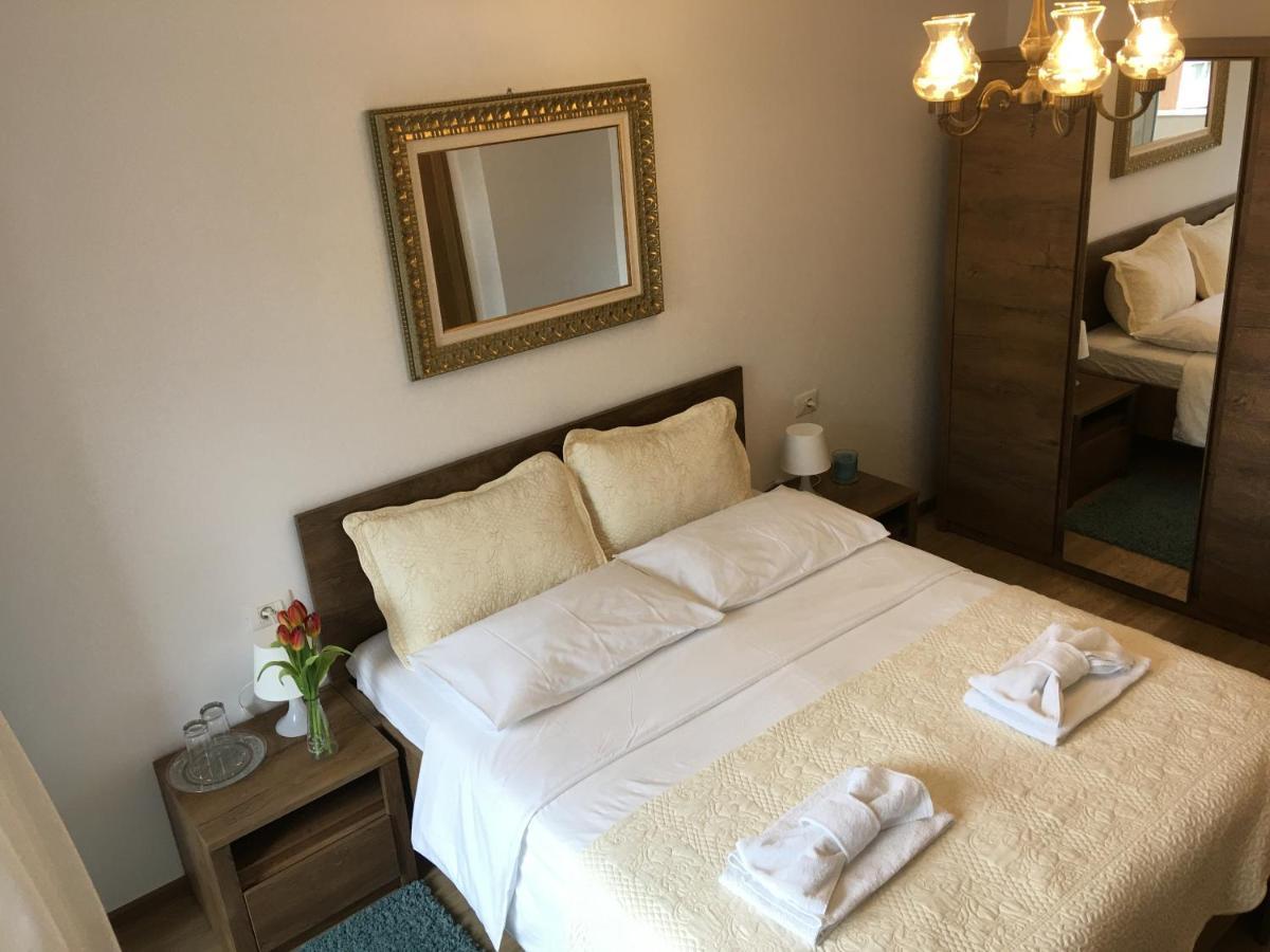 Elegantza Suites Braşov Eksteriør billede